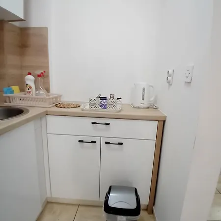 Apartman As Emporio Omega 2 *