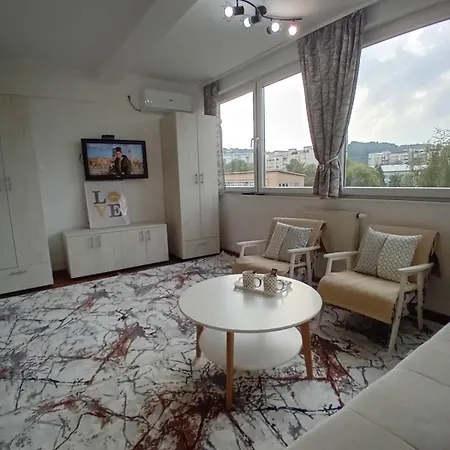 As Emporio Omega 2 Appartement Tuzla